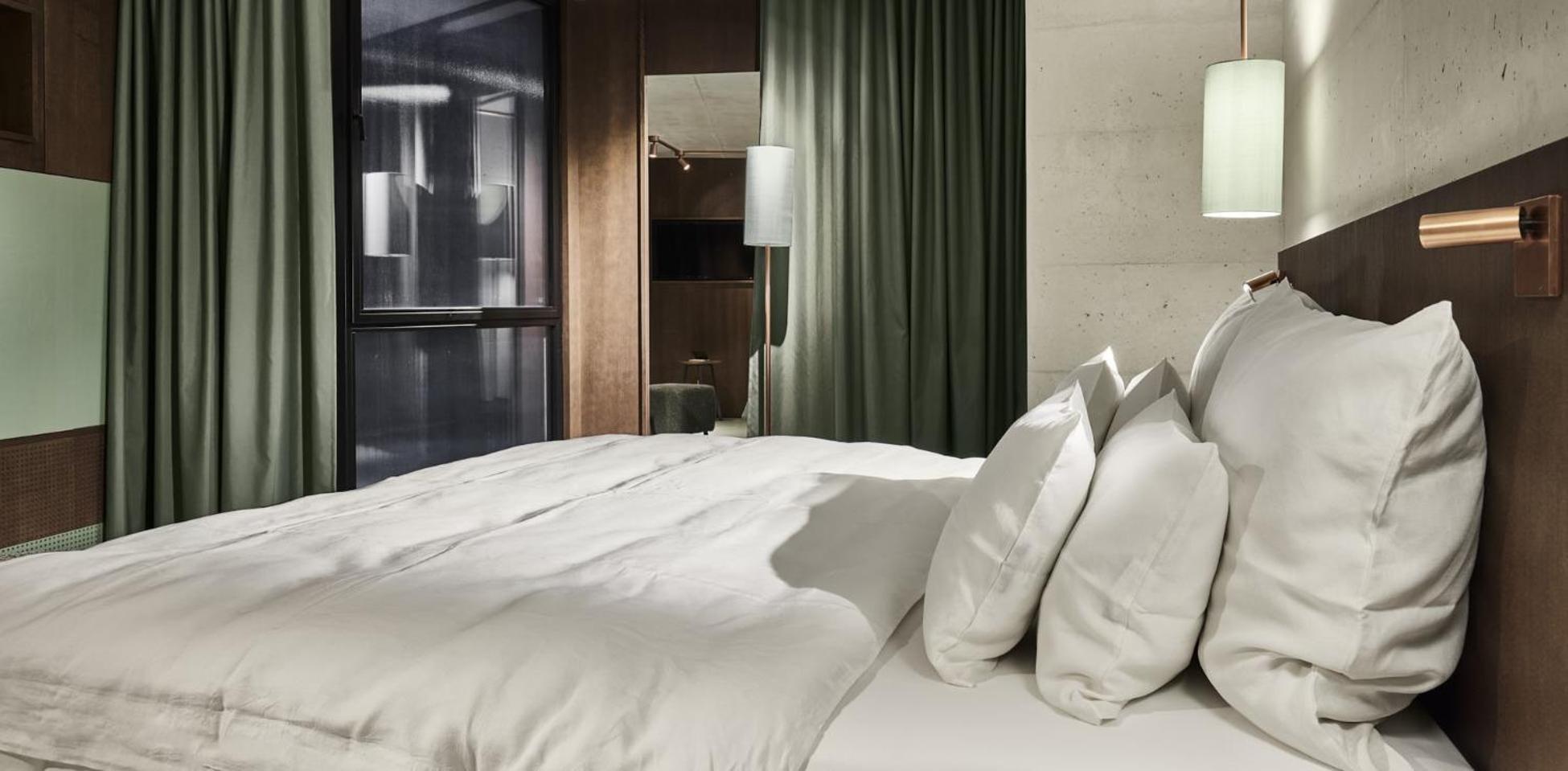 Boutique Hotel Badhaus (Adults Only) Брессаноне Экстерьер фото